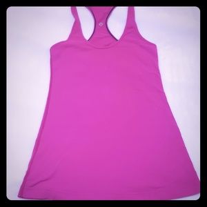 Lululemon tank size 6